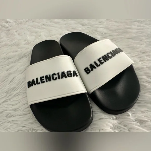 BALENCIAGA Raised Logo Embossed Rubber Pool Sandals Slides‎ Shoes White $395 36 - Picture 3 of 7